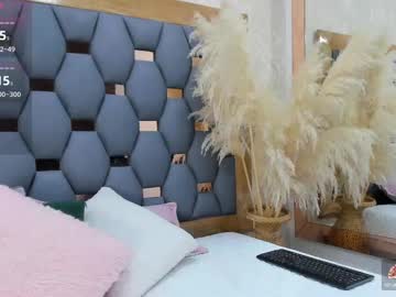 Maite_Amaya Chaturbate stream image from February 13, 2025