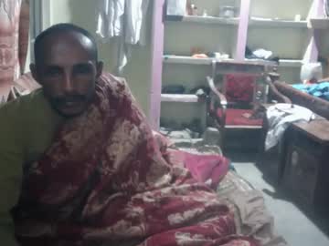 Zoyakhan803 Chaturbate stream image from February 13, 2025