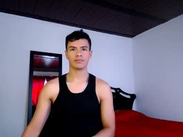 Davidkaloc Chaturbate stream image from February 13, 2025