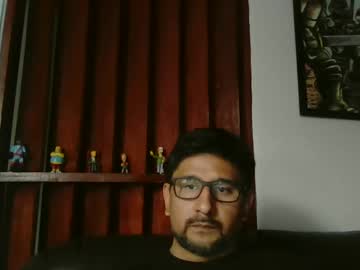 Dickeduardo Chaturbate stream image from February 13, 2025