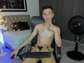 Elias_Thunder Chaturbate stream image from February 13, 2025