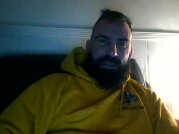 Hellobunbunx0 Chaturbate stream image from February 13, 2025
