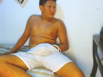 Olivver_Sommer Chaturbate stream image from February 13, 2025