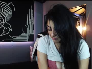 Sharyn_ Chaturbate stream image from February 13, 2025