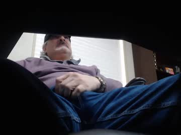 Talltexxxan Chaturbate stream image from February 13, 2025