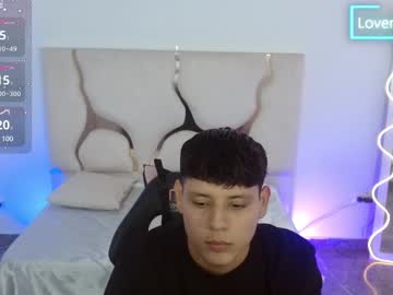 Ares_Tay Chaturbate stream image from February 13, 2025
