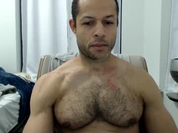Hungxpert Chaturbate stream image from February 13, 2025