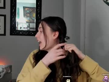 Andi_Bird Chaturbate stream image from February 14, 2025