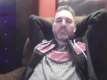 Beardedambition Chaturbate stream image from February 14, 2025