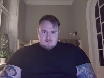Fuckmemilf123 Chaturbate stream image from February 14, 2025
