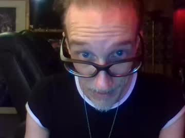 Mikey33436 Chaturbate stream image from February 14, 2025