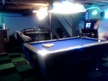 Cantwood Chaturbate stream image from February 14, 2025