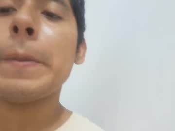 Hotmen2000_ Chaturbate stream image from February 14, 2025