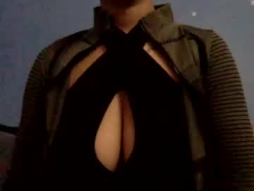 Hunyybunz Chaturbate stream image from February 14, 2025