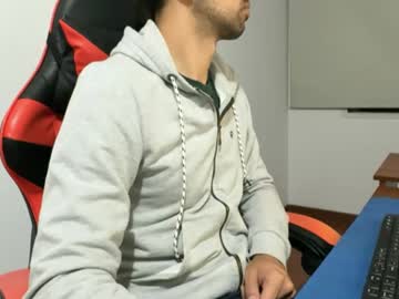 Jgni_11 Chaturbate stream image from February 14, 2025