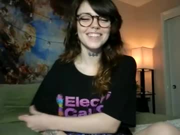 Faerienugs Chaturbate stream image from February 14, 2025