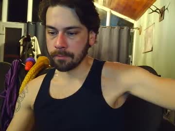 Johnrocaroro111 Chaturbate stream image from February 14, 2025