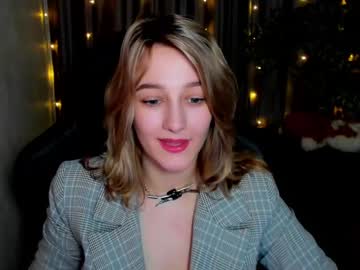 Sinty_Noria Chaturbate stream image from February 14, 2025