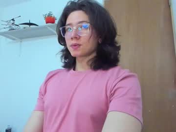 Angelbennet_ Chaturbate stream image from February 14, 2025