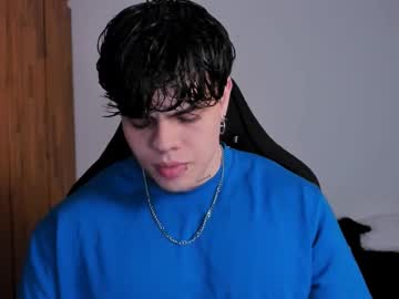 Chris_Cooperr Chaturbate stream image from February 14, 2025