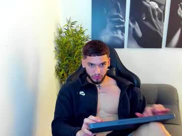 King_Of_Kings__ Chaturbate stream image from February 14, 2025