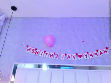 Nicolee20_ Chaturbate stream image from February 14, 2025