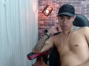 Adamcoox Chaturbate stream image from February 14, 2025