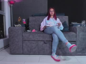 Agatacollinsss Chaturbate stream image from February 14, 2025