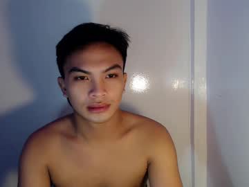 Flukenotchtouch_52 Chaturbate stream image from February 14, 2025