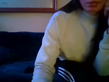 Queenbee6269 Chaturbate stream image from February 14, 2025