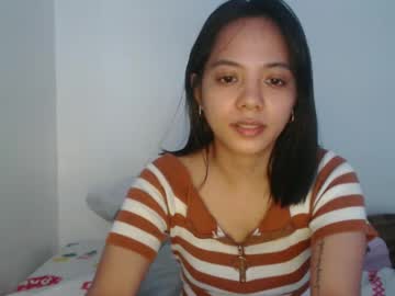 Yourapple23 Chaturbate stream image from February 14, 2025