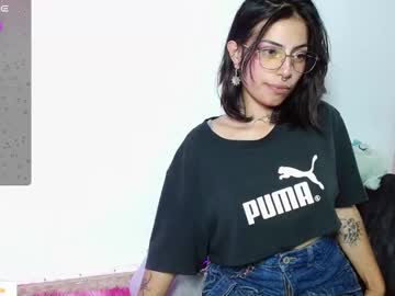 Zara_Floresxx Chaturbate stream image from February 14, 2025
