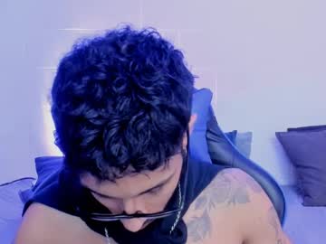 Austin_Lopez04 Chaturbate stream image from February 14, 2025