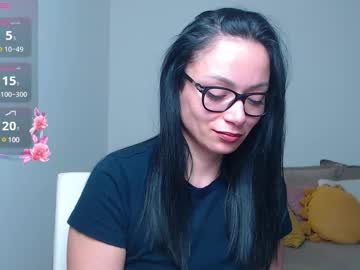 Serenesophi Chaturbate stream image from February 14, 2025