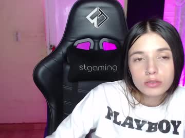 Valeria_Mendozza Chaturbate stream image from February 14, 2025