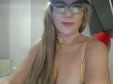 Angelinna_12 Chaturbate stream image from February 14, 2025