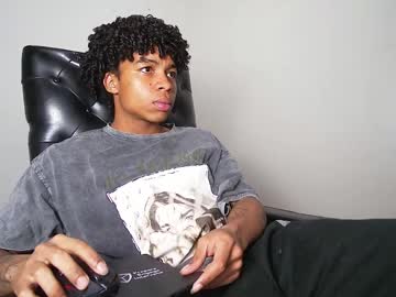 Black_Tentationx Chaturbate stream image from February 14, 2025