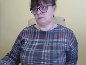 Carolinedream_ Chaturbate stream image from February 14, 2025