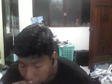 Jariop147 Chaturbate stream image from February 14, 2025