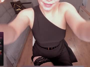 Sashami11er Chaturbate stream image from February 14, 2025
