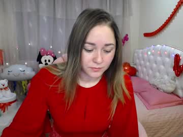 Dorasuun Chaturbate stream image from February 14, 2025