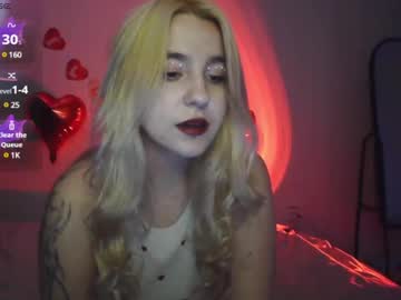Hornyyeva Chaturbate stream image from February 14, 2025