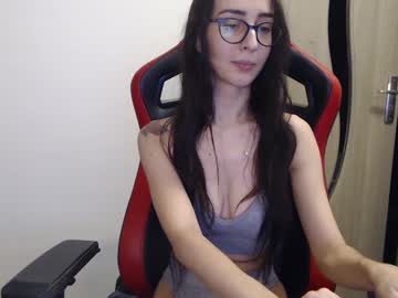 Hypefoxxx Chaturbate stream image from February 14, 2025