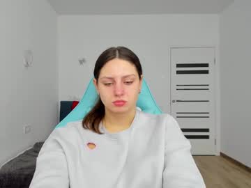 Kriswithlove Chaturbate stream image from February 14, 2025