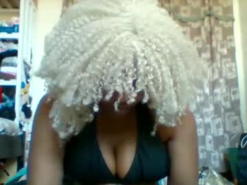Ebony_Cream_Gg Chaturbate stream image from February 14, 2025