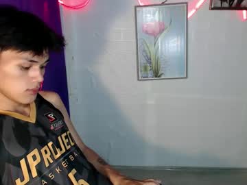 _Mikeyxx Chaturbate stream image from February 14, 2025