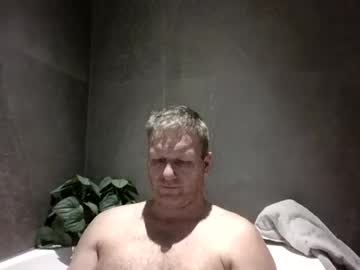 Daniel0805 Chaturbate stream image from February 14, 2025