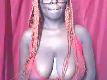 Lilshawrie Chaturbate stream image from February 14, 2025