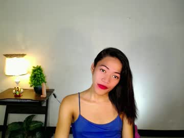 Lovely_Nathaliax Chaturbate stream image from February 14, 2025