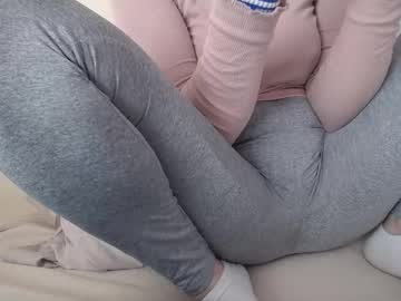 Sarah_12sa Chaturbate stream image from February 14, 2025